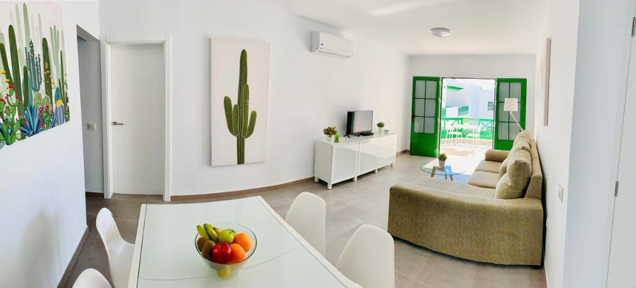 Apartamentos Zalabar Tías Exterior foto