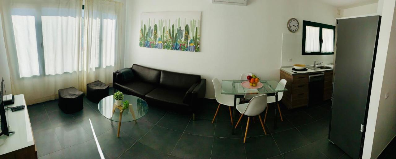 Apartamentos Zalabar Tías Exterior foto